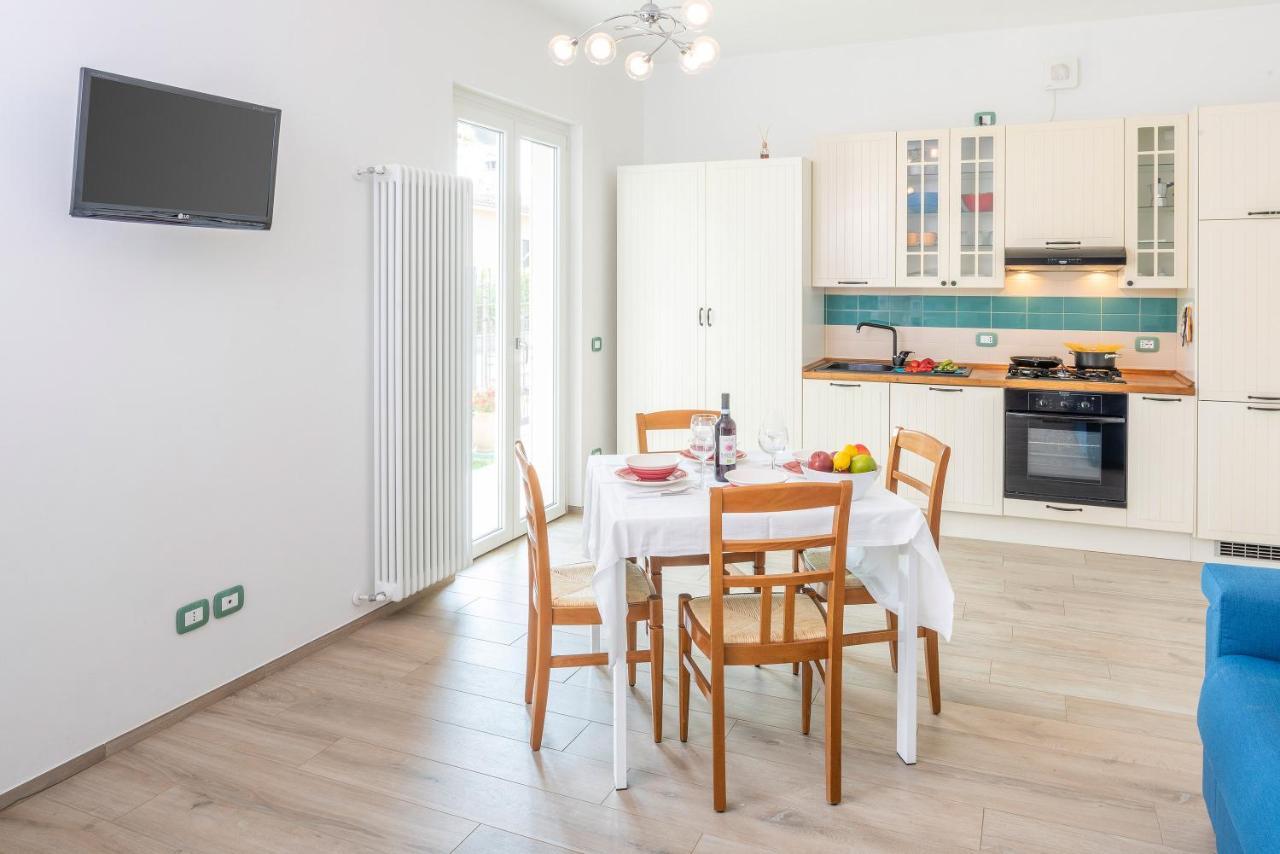 Villa Rosetta & Romeo Family Apartment Costermano Zewnętrze zdjęcie